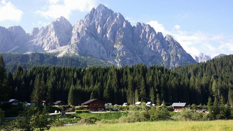 Eirl Dolomites Retreat Sappada Bed and Breakfast Exteriör bild
