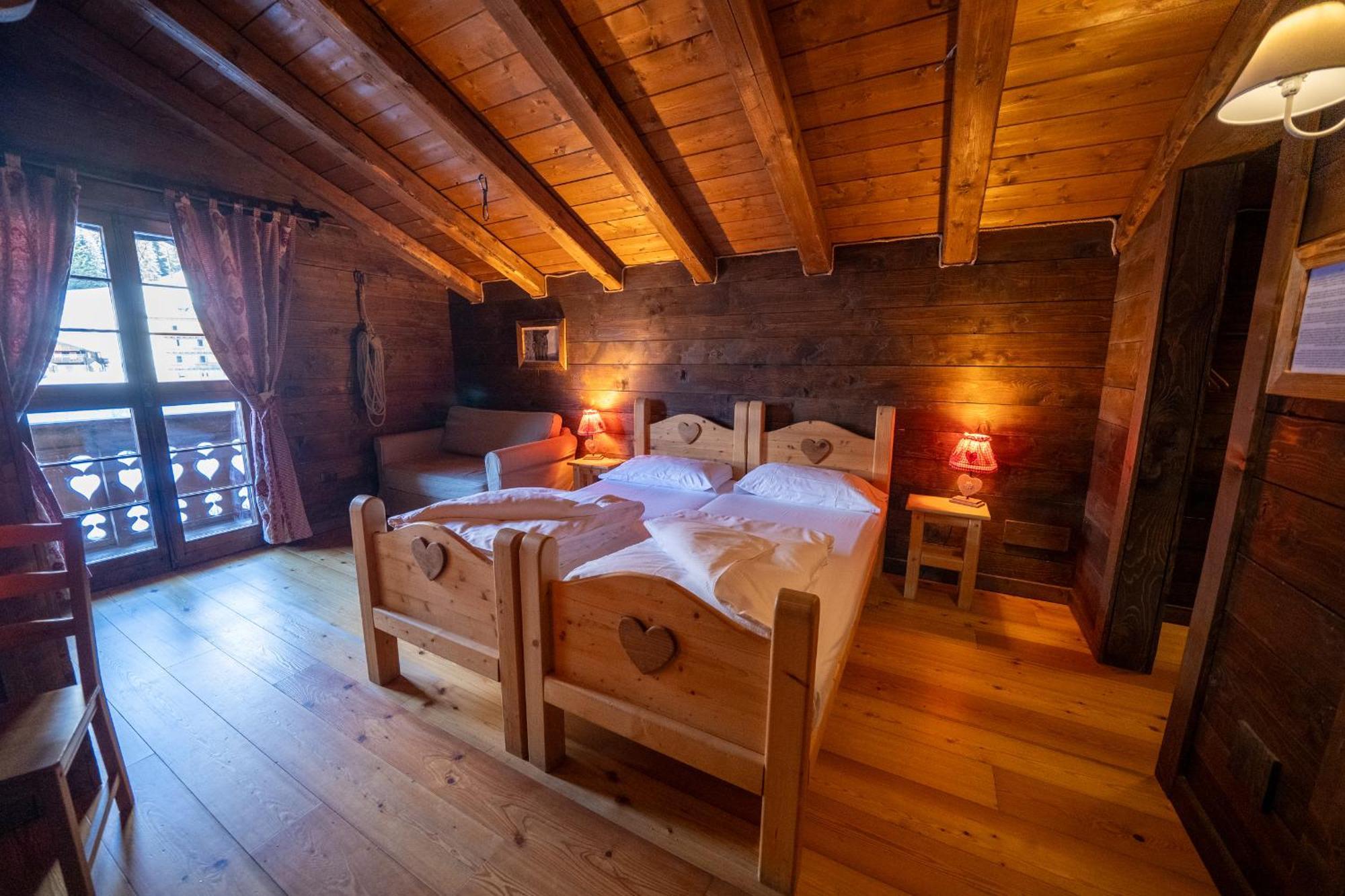 Eirl Dolomites Retreat Sappada Bed and Breakfast Exteriör bild